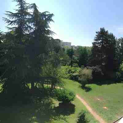 One Bedroom Apartment Centre Lyon Others