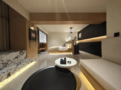 水色Aquaticvista觀山私湯·民宿（延邊大學網紅牆水上市場店） 鄰近青年廣場的酒店