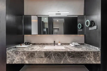 HeSu Hidden Art Hotel & Suites- Xi'an Drum Tower & YONGNING Gate Branch