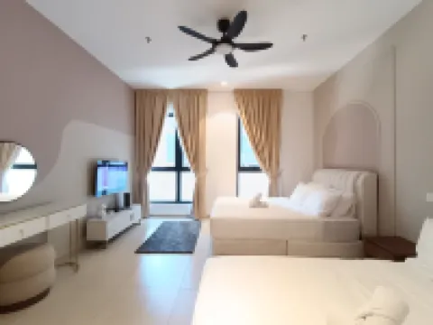 The Paxtonz by Manhattan Group