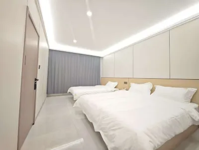 薩日朗民宿 Hotels near Xilingol Grassland