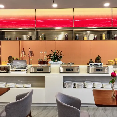 Caohai International Hotel