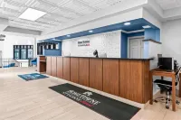 HomeTowne Studios & Conference Center Cortland