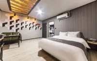 Suwon Yeongtong K Motel Hotels in Yeongtong-gu