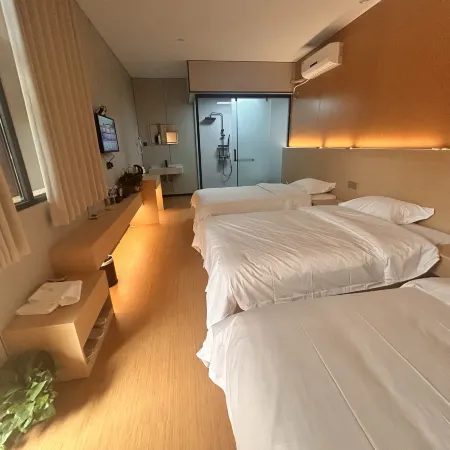 Zhongjiang Jianxin Hotel