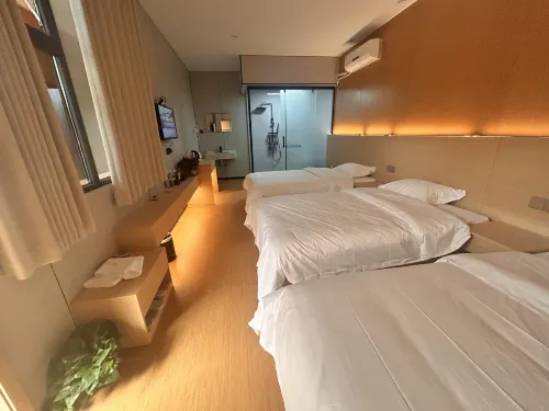 Zhongjiang Jianxin Hotel