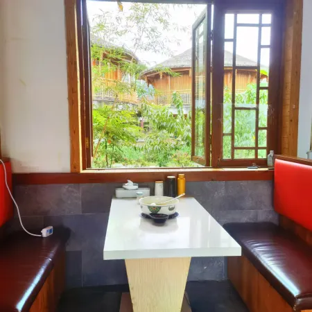 Guiding Tianxia Liangcang Homestay (Jinhai Xueshan)