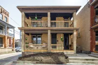 Top Rated - PRIME Location -Parking Free - CLEAN