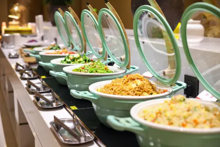 Kunlun Leju Hotel (Suiping County People's Government Branch)