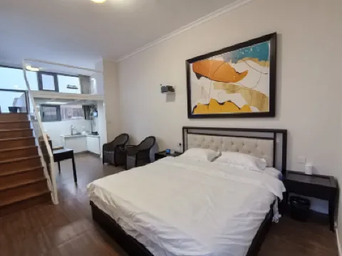 新印象主題公寓（安陽火車站店） 酒店