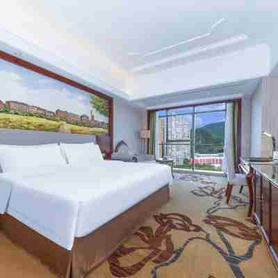 潮漫飯店(巴中藍灣國際店) Rooms