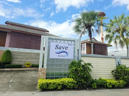 Save Hotel Отели в г. Чонбури