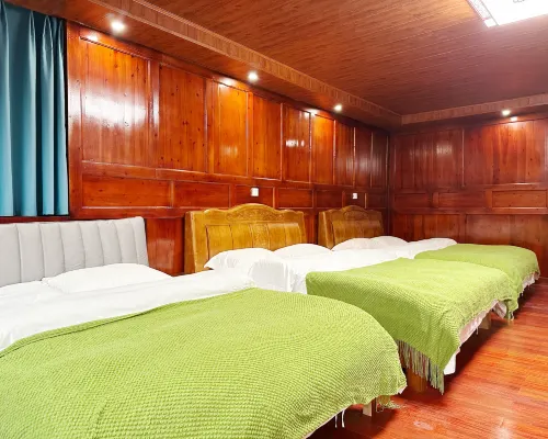 Qingxin Mountain Residence Homestay in Heishui County โรงแรมในเฮ่ยซุ่ย