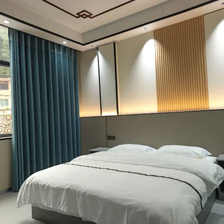 Taijiang Longhe Hotel