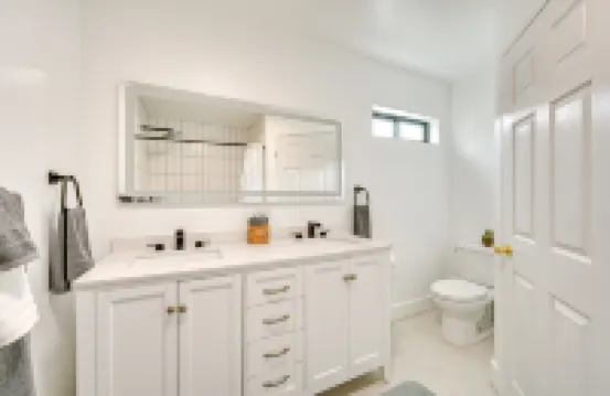 步行到海灘 - '狐之屋'在歐申賽德！