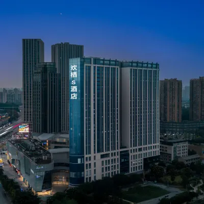 Super 8 Longtan Temple Panda Base Shop Hoteles cerca de Panda Breeding and Research Base