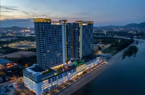 Gotcha Imperium Residence, Spacious Studio Room I Fits Couple, Friends & Family 4-5pax