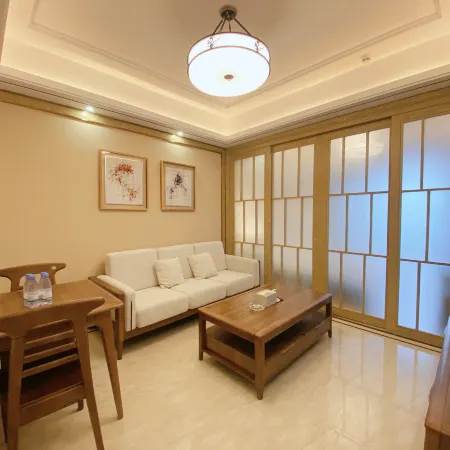 Yun Shanghai Yu Homestay (Yilongwan Branch)