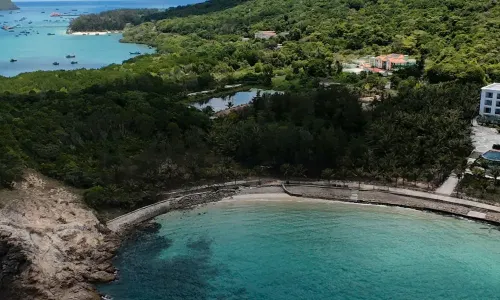 Orson Hotel & Resort Con Dao