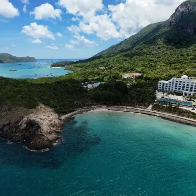 Orson Hotel & Resort Con Dao Hotels near Ben Dam Port