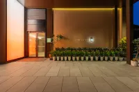 愛立斯水善坊｜HONORABLEINCOMPARADBLE酒店（北京路省人民醫院店） 鄰近馮如墓的酒店