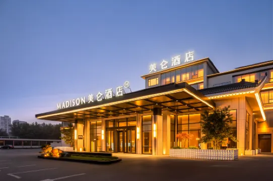 Madison Hotel of Pangdonglai on Jinsui Avenue in Xinxiang