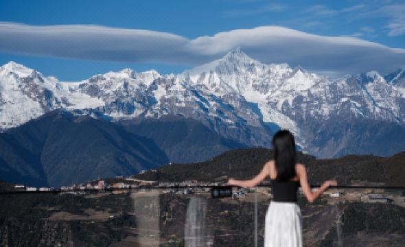 Runjing ·Meri Designer Hotel