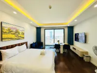 Vinhomes D' Capitale - Suzuki Home Luxury Apartment - Infinity Pools