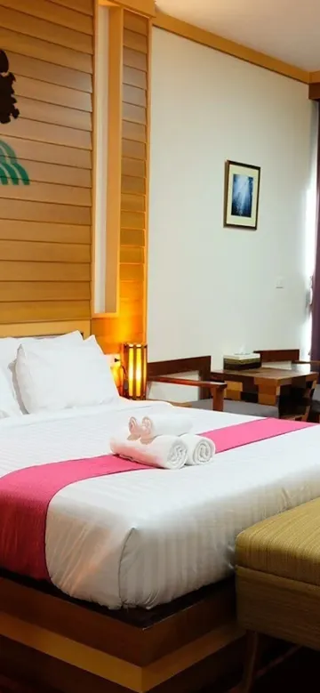 ห้องดีลักซ์ เตียงใหญ่ 1 เตียง