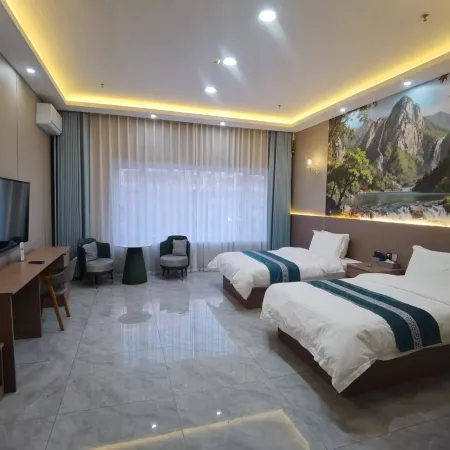 Yifeng Smart Hotel