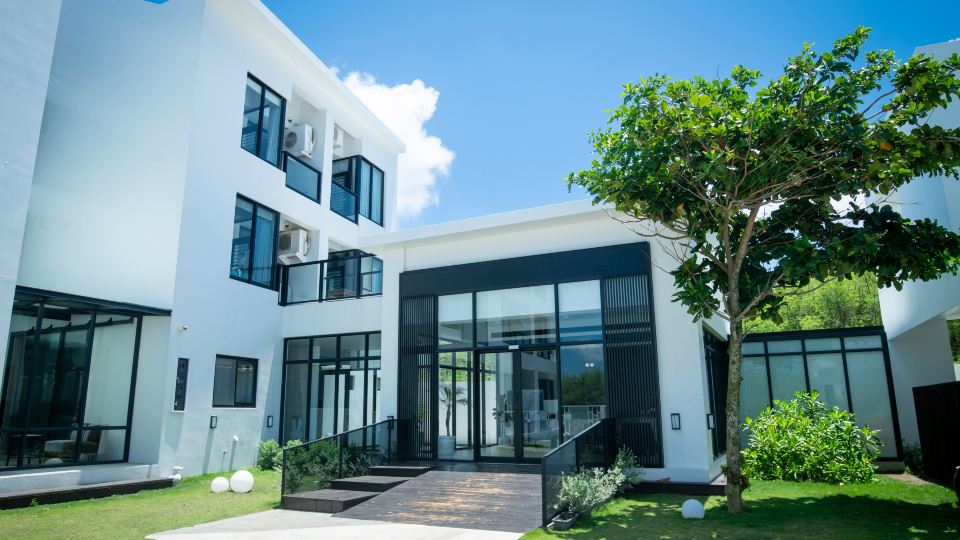 S.H Villa