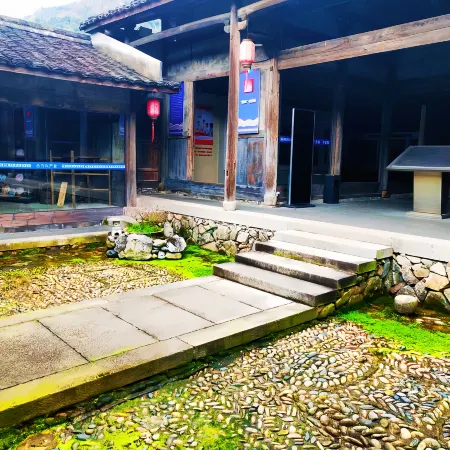 Yixiangge Chinese Inn