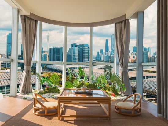The Ritz Star City View Residence（Pazhou Exhibition Center and Pazhou Metro Station Branch）