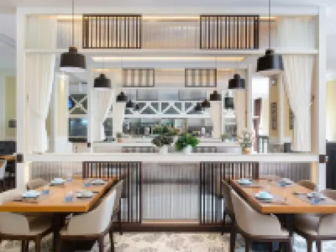 Qionghai Changlong Hotel (Yinhai Zaliang Street) Hotels in Qionghai