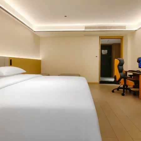 Jingfang E-sports Homestay (Tongchuan Bridge Shenghua Plaza)