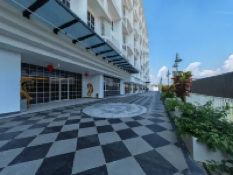 The Stallionz Signature Suites by IWH Suites