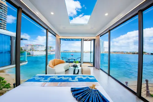 Binhai Bay Space Capsule Vacation Apartment (Wenjia Pier)