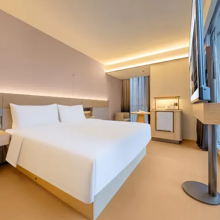 Ji Hotel (Chengdu Global Center Financial City Branch) Отели рядом с достопримечательностью «Глобальный центр «Новый век»»