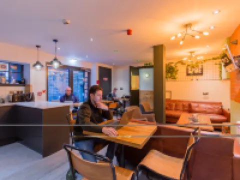 CODE The Loft - Edinburgh โรงแรมในเอดินบะระ