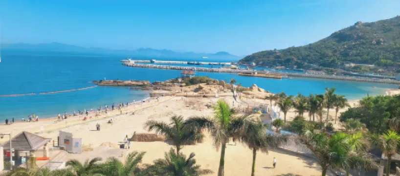 Zhuhai Wailingding Island Wanghaige (Beach Swimming Area)
