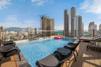 Amber Bay Hotel & Suites Da Nang - مسبح غير متناهي
