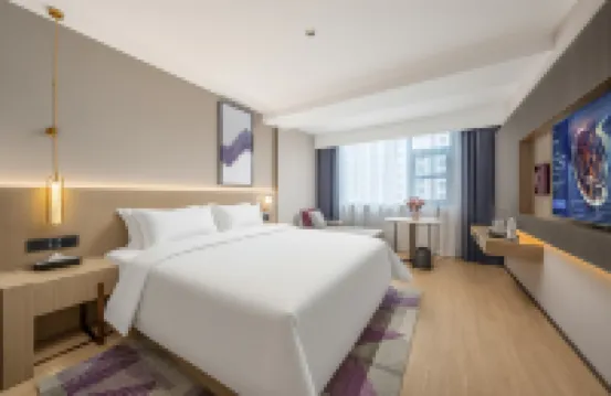 Lifeng Hotel (Haiyang Government Affairs Service Center Haiyang Station Branch)