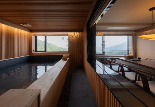 만덕 덴바스타 료칸 내부