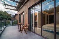 Xinyang Meiji Guoyun Homestay (Nanwan Mufeng Valley)