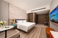 Royal Garden Hotel