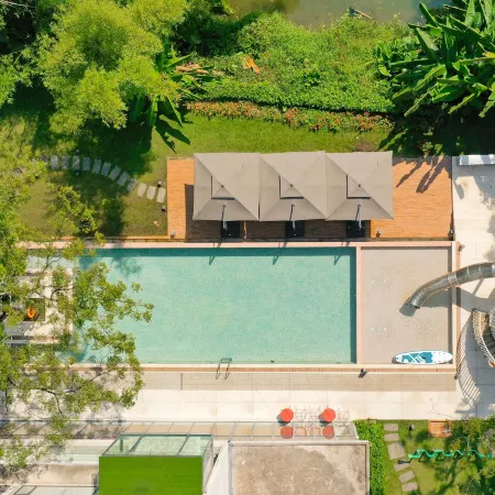 MeTown Resort (Yangshuo Ten-Mile Gallery Yulong River Branch)