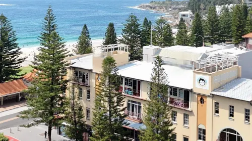 MAD Monkey Hostel Coogee Beach