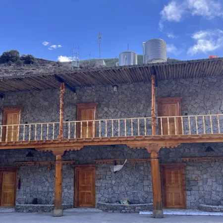 Gahui Kangxiang Homestay (Daocheng Yading Branch)