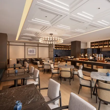 Jianshui Gucheng Chaoyang Tower Manxin Hotel