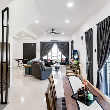 Pool Villa 3 | Karaoke BBQ | Near Lost World by i Homes